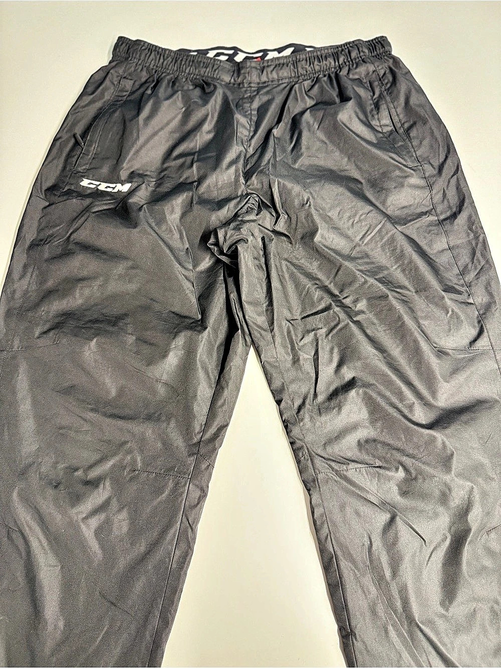 CCM Hockey Warm Up Wind Pants Black Large